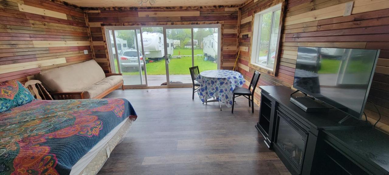 Stoneburg Cove Cottages Carrying Place Exteriör bild
